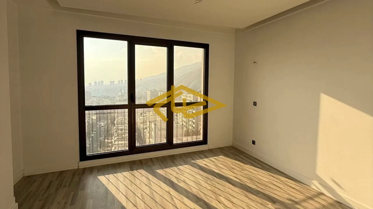 فروش پنت‌هاوس لوکس و کلید‌نخورده در ولنجک | 310 متر