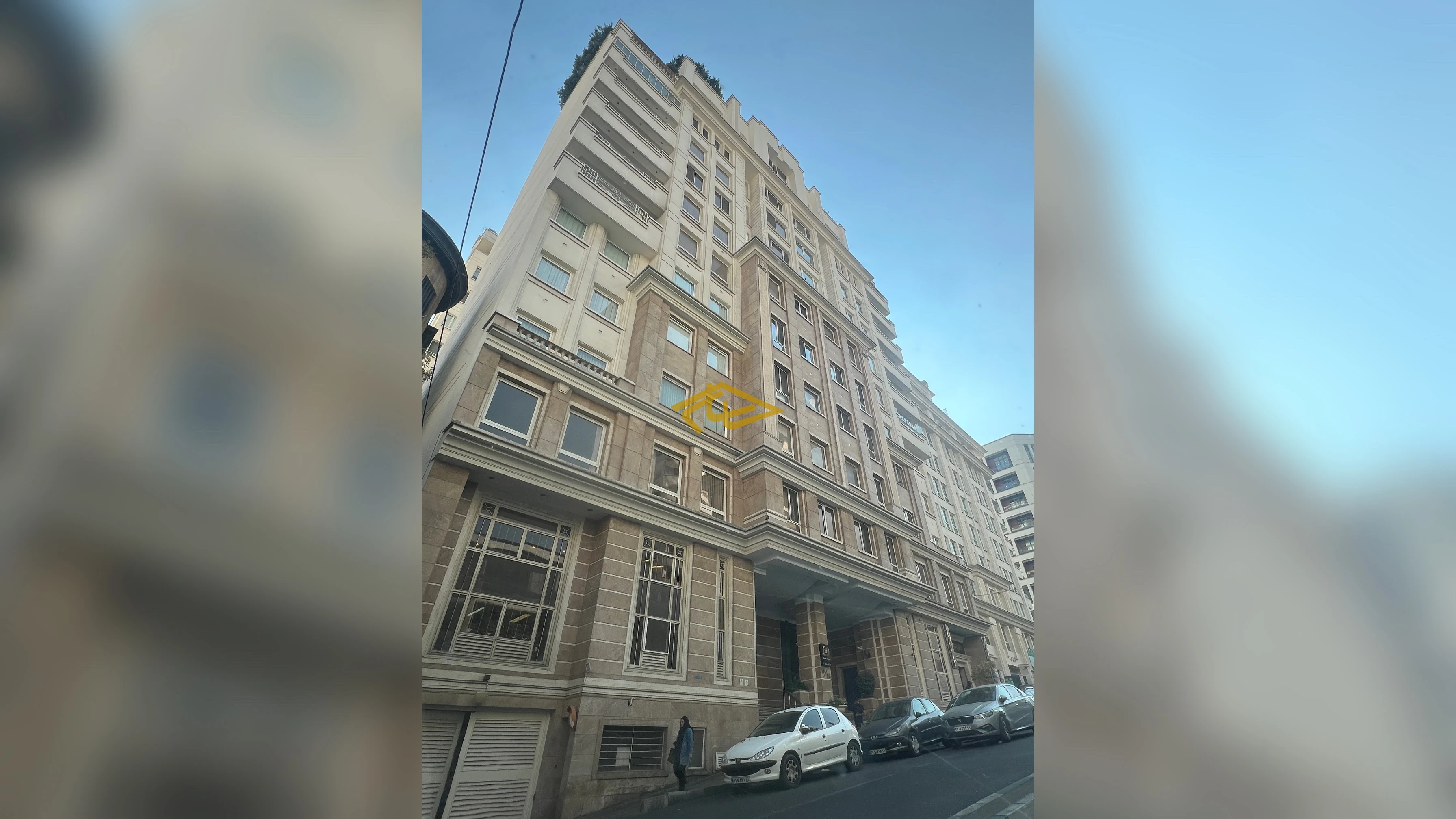 ساختمان پارک رویال