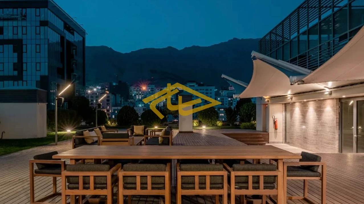 خرید آپارتمان ۴۱۰ متری لوکس و فول‌امکانات در ولنجک خیابان ساسان