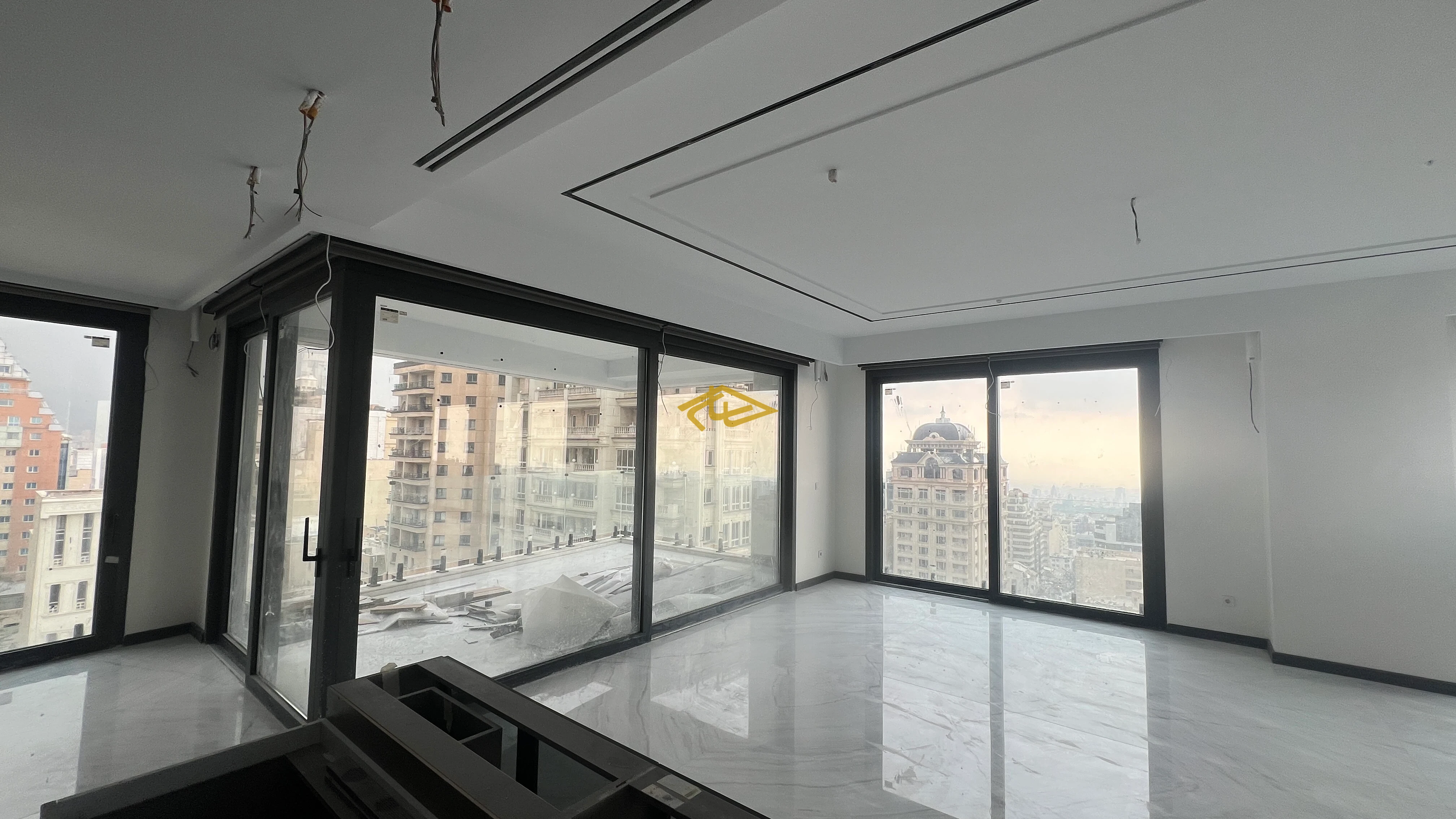 خرید آپارتمان با امکانات باورنکردنی در ولنجک | ۲۵۰ و ۳۰۰ متر