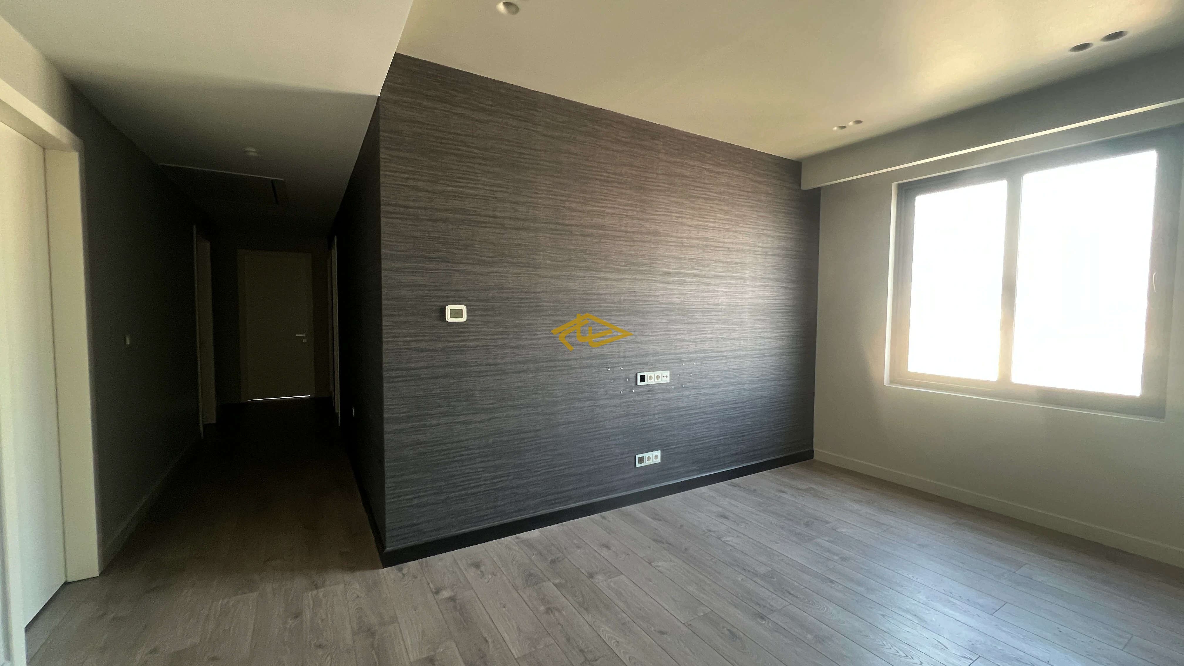 خرید پنت‌هاوس دوبلکس در ولنجک | ۴۵۰ متر