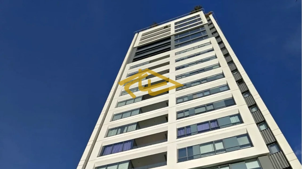 خرید آپارتمان در زعفرانیه 320 متری 3 خواب خوش نقشه طبقات مختلف نوساز فول امکانات در برج تندیس زنبق