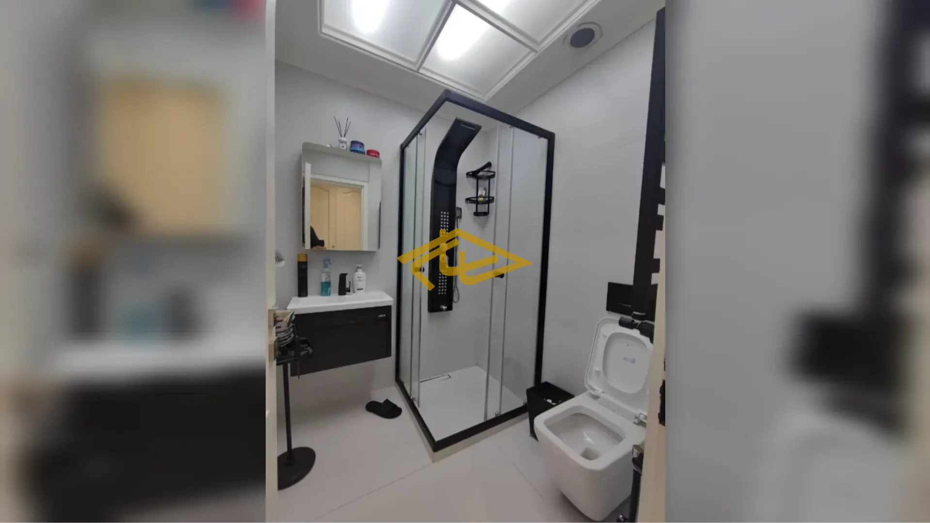 خرید آپارتمان ۱۷۰ متری در برج ولنجک | ۳ خواب، تراس بزرگ، زیر قیمت منطقه