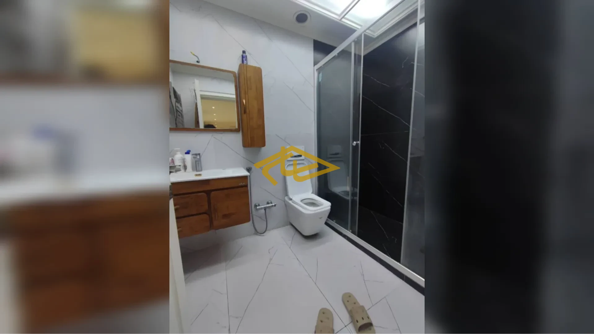 خرید آپارتمان ۱۷۰ متری در برج ولنجک | ۳ خواب، تراس بزرگ، زیر قیمت منطقه