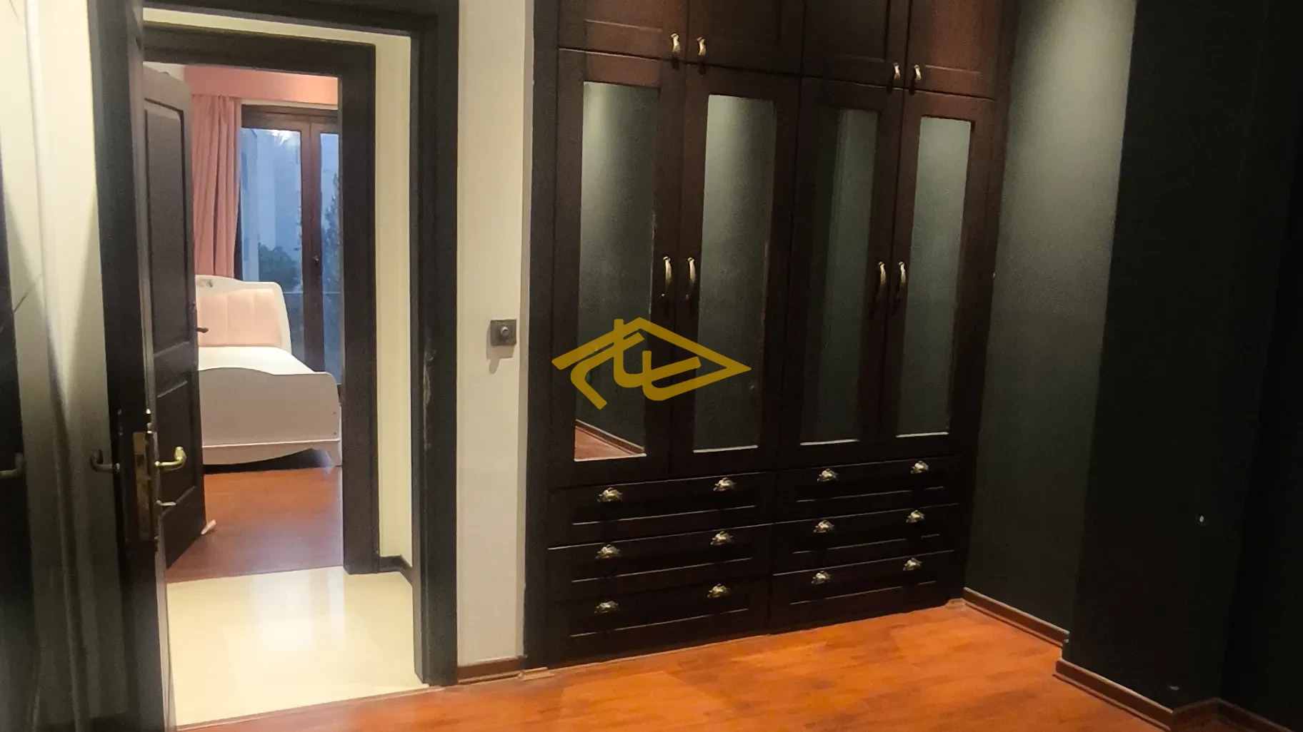 اجاره آپارتمان ۱۴۷ متری سوپرلوکس در زعفرانیه | ۳ خواب، فول امکانات