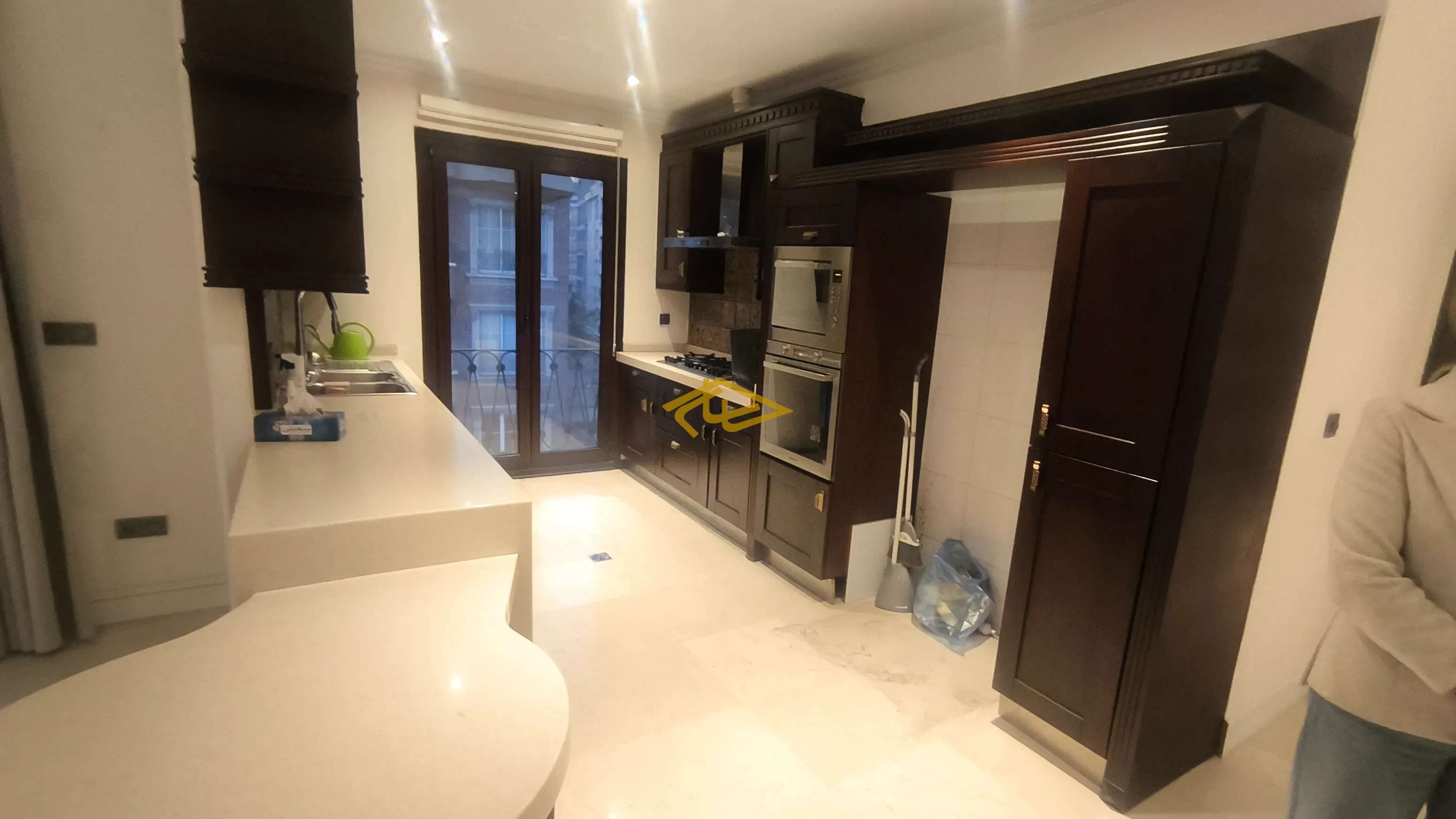 اجاره آپارتمان ۱۴۷ متری سوپرلوکس در زعفرانیه | ۳ خواب، فول امکانات