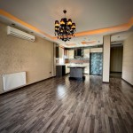 اجاره آپارتمان در ولنجك ٨٠ متر ١ خواب بازسازي شده خوش نقشه در ساختمان داريوش