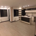 اجاره آپارتمان در ولنجك ١٣٨ متر ٣ خواب خوش نقشه بازسازي شده طبقات بالا در برج سبلان