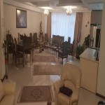 اجاره آپارتمان در ولنجك ١٦٥ متر ٣ خواب خوش نقشه ٢ پاركينگ در خيابان عدالت