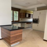 اجاره آپارتمان در فرشته ١٢٥ متر ٢ خواب خوش نقشه طبقات بالا ويو بي نظير در خيابان حسابي