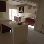 اجاره آپارتمان در ولنجك ١٢٠ متر ٢ خواب خوش نقشه بسيار تميز نور عالي حياط مشجر