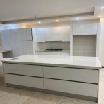 اجاره آپارتمان در ولنجك ١٥٢ متر ٣ خواب خوش نقشه بازسازي شده دسترسي عالي در ساختمان بهار