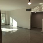 اجاره آپارتمان در ولنجك ١٢٠ متر ٢ خواب خوش نقشه طبقات بالا بسيار تميز در فرعي دنج