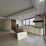 خريد آپارتمان در ولنجك ١٦٠ متر ٣ خواب ١ خواب مستر ٢ پاركينگ دسترسي عالي نوساز ويو ابدي طبقات بالا در فرعي دنج