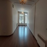 اجاره آپارتمان در محموديه ١٢٨ متر ٢ خواب خوش نقشه بسيار تميز دسترسي عالي كم واحد در خيابان عروضي