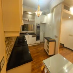 خرید آپارتمان ۱۵۰ متری در زعفرانیه | بازسازی‌شده، کم‌واحد، لوکیشن عالی | پیشنهاد املاک ساسان